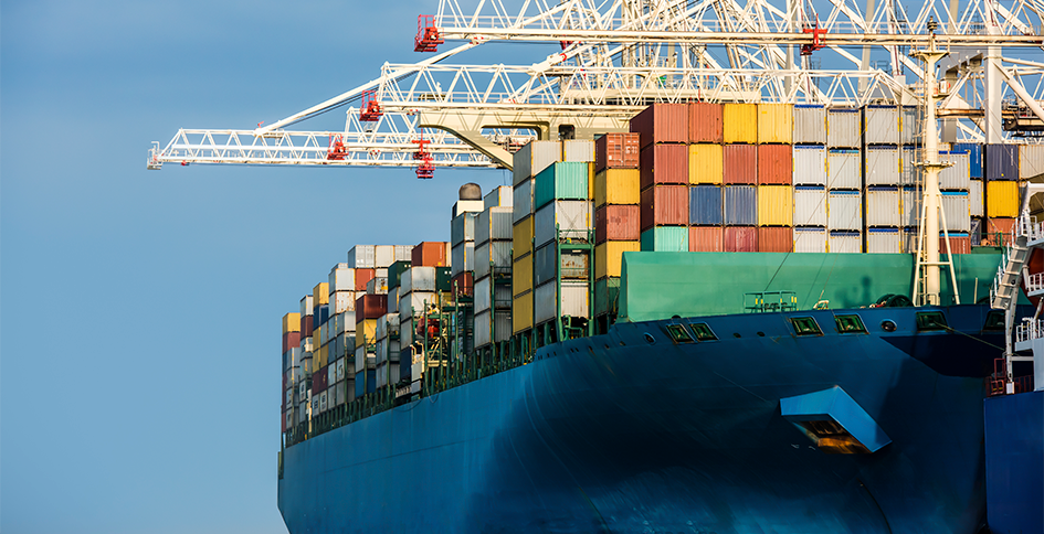 Cargo ship with containers